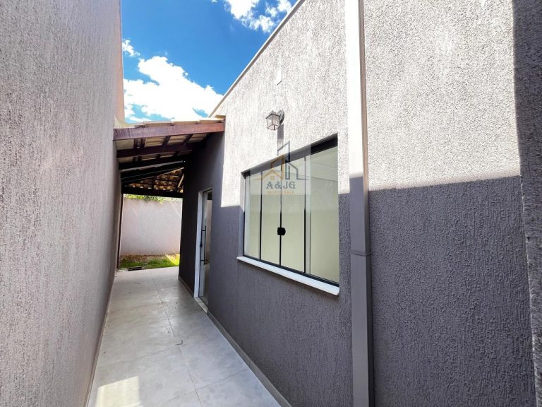 CASA NO BAIRRO SATÉLITE ( ACEITA FINANCIAMENTO) CASA NO BAIRRO SATÉLITE ( ACEITA FINANCIAMENTO)