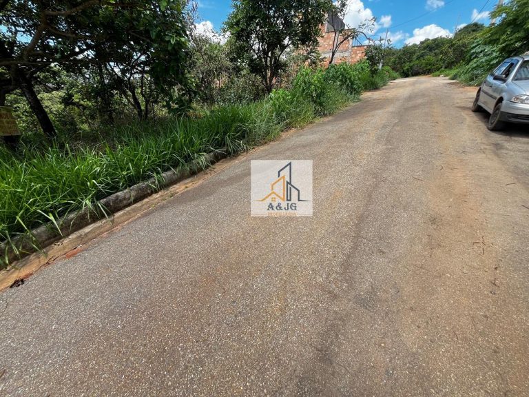 LOTE NO BAIRRO ECO PARCK ( ICARAÍ) LOTE NO BAIRRO ECO PARCK ( ICARAÍ)