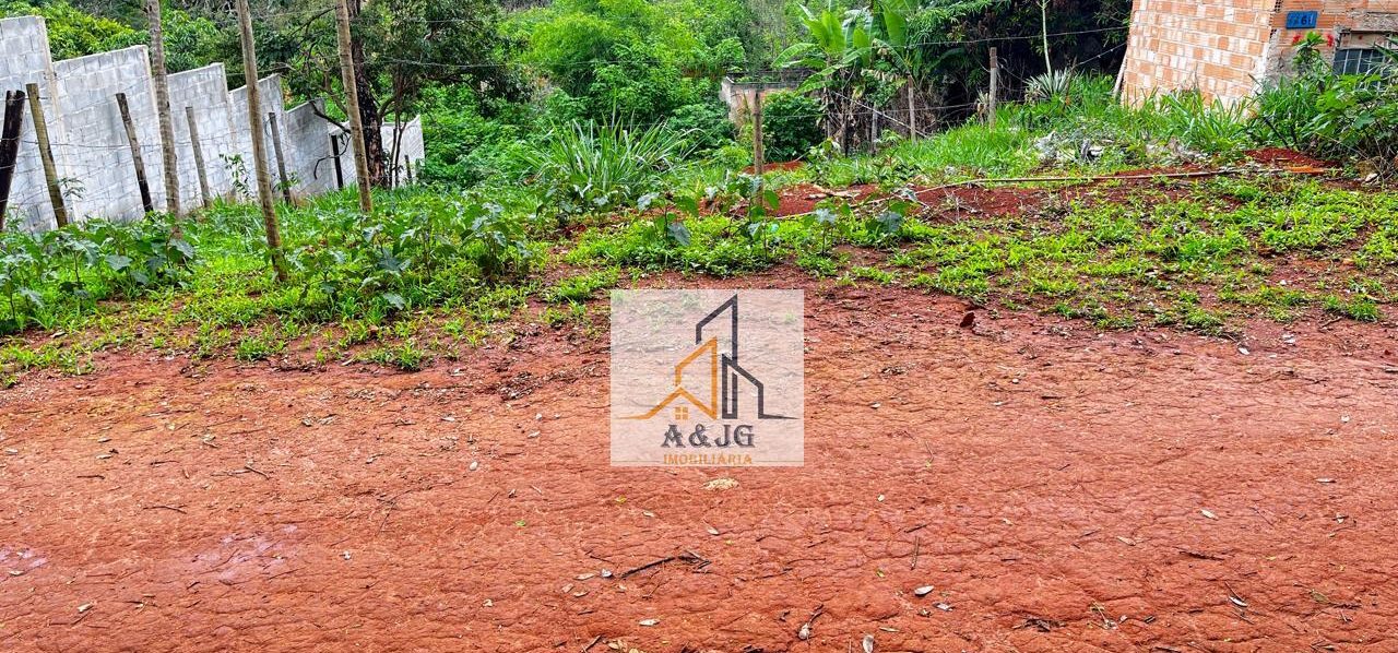 LOTE NO BAIRRO VILA MARIA REGINA ( ICARAÍ)