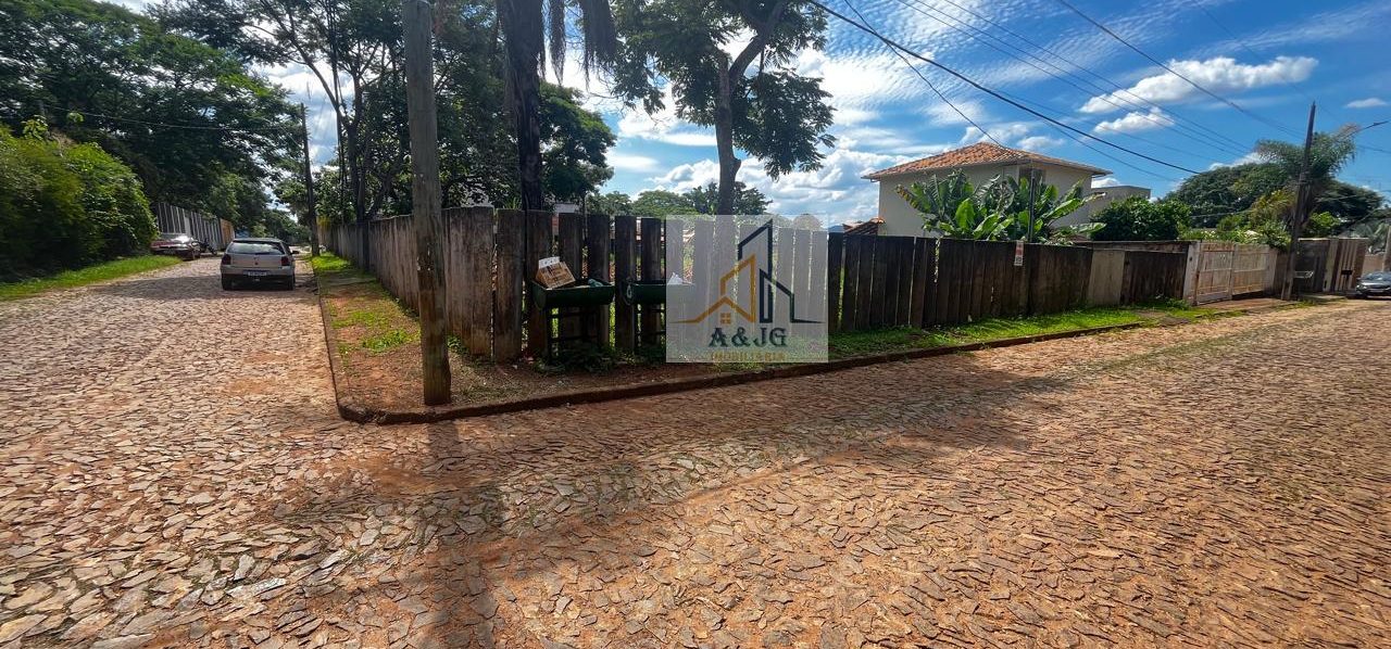 LOTE NO BAIRRO VILA MARIA REGINA ( ICARAÍ)