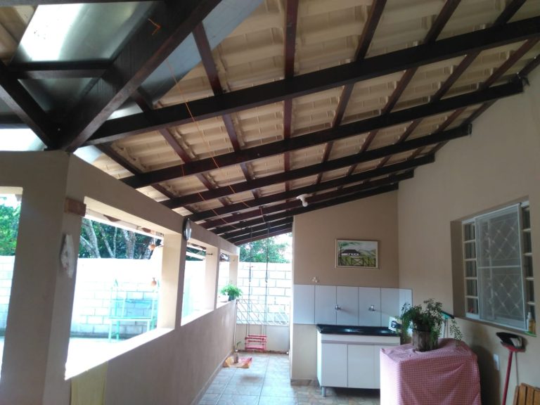 CASA NO BAIRRO VILA MARIA REGINA (ICARAÍ) CASA NO BAIRRO VILA MARIA REGINA (ICARAÍ)