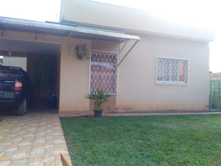 CASA NO BAIRRO VILA MARIA REGINA (ICARAÍ) CASA NO BAIRRO VILA MARIA REGINA (ICARAÍ)
