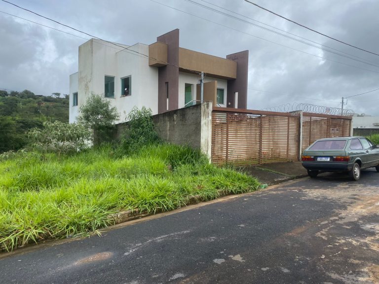 LOTE NO BAIRRO RESIDENCIAL VILA NOVA LOTE NO BAIRRO RESIDENCIAL VILA NOVA