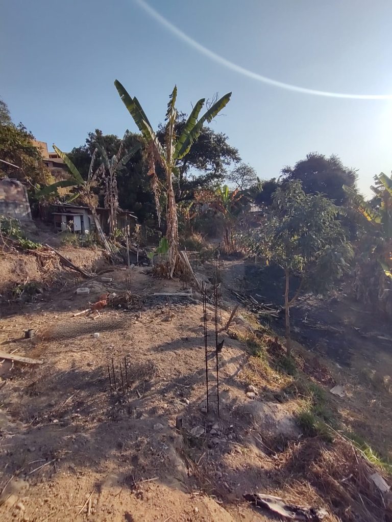 LOTE NO BAIRRO DUQUE DE CAXIAS EM BETIM LOTE NO BAIRRO DUQUE DE CAXIAS EM BETIM