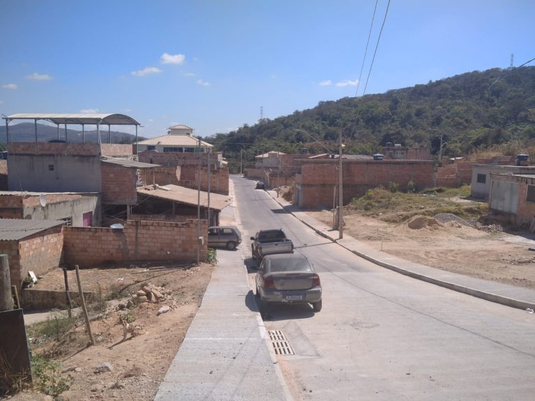 LOTE NO BAIRRO DUQUE DE CAXIAS EM BETIM LOTE NO BAIRRO DUQUE DE CAXIAS EM BETIM