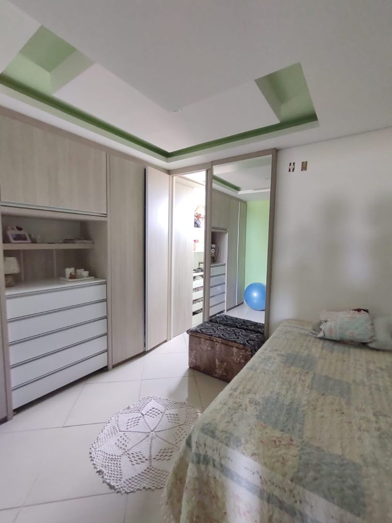 CASA TRIPLEX MONTE VERDE BETIM