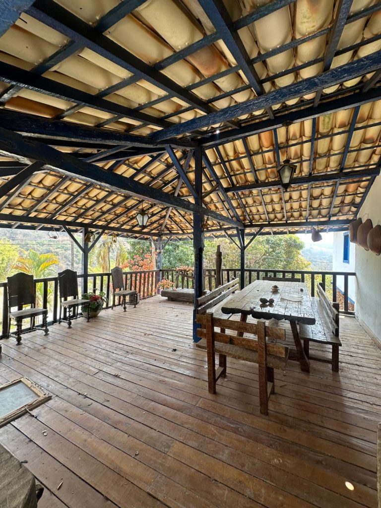 FAZENDA EM CARMÓPOLIS DE MINAS FAZENDA EM CARMÓPOLIS DE MINAS