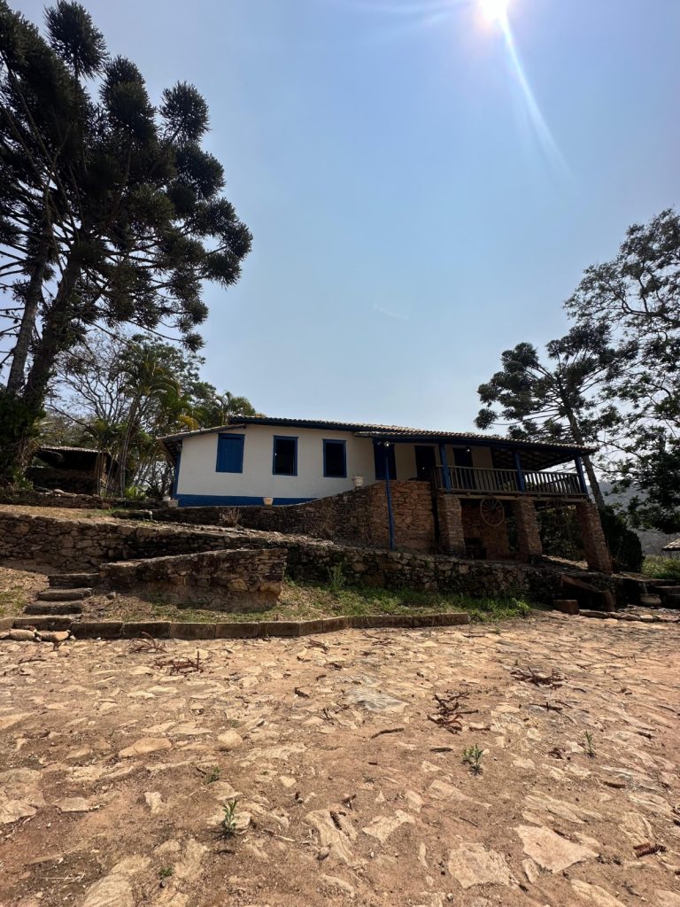 FAZENDA EM CARMÓPOLIS DE MINAS FAZENDA EM CARMÓPOLIS DE MINAS
