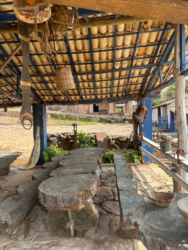 FAZENDA EM CARMÓPOLIS DE MINAS FAZENDA EM CARMÓPOLIS DE MINAS