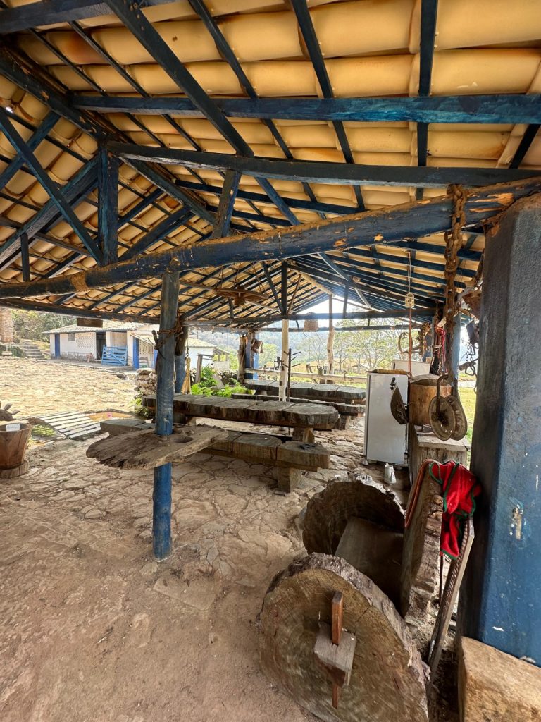 FAZENDA EM CARMÓPOLIS DE MINAS FAZENDA EM CARMÓPOLIS DE MINAS