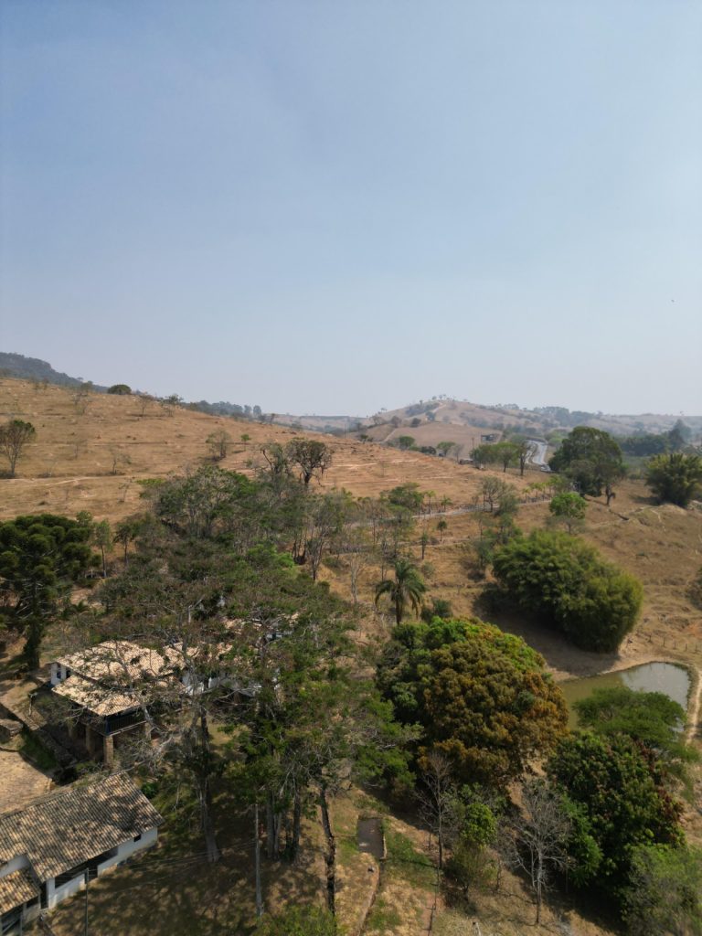 FAZENDA EM CARMÓPOLIS DE MINAS FAZENDA EM CARMÓPOLIS DE MINAS