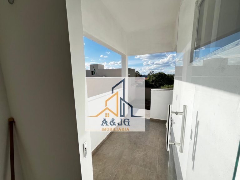 CASA NO VILA MARIA REGINA ( ICARAÍ ) ( ACEITA FINANCIAMENTO BANCÁRIO ) CASA NO VILA MARIA REGINA ( ICARAÍ ) ( ACEITA FINANCIAMENTO BANCÁRIO )