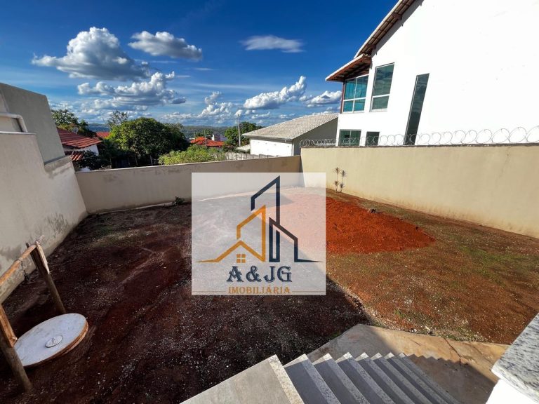 CASA NO VILA MARIA REGINA ( ICARAÍ ) ( ACEITA FINANCIAMENTO BANCÁRIO ) CASA NO VILA MARIA REGINA ( ICARAÍ ) ( ACEITA FINANCIAMENTO BANCÁRIO )
