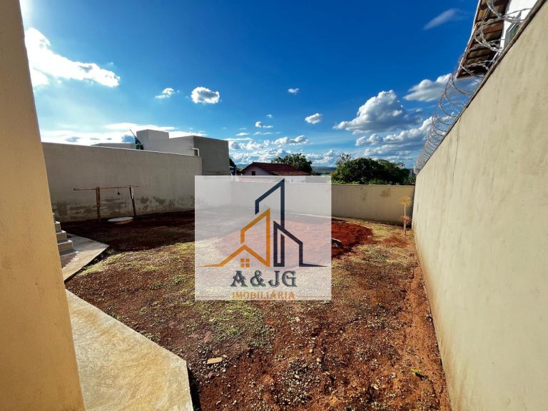 CASA NO VILA MARIA REGINA ( ICARAÍ ) ( ACEITA FINANCIAMENTO BANCÁRIO ) CASA NO VILA MARIA REGINA ( ICARAÍ ) ( ACEITA FINANCIAMENTO BANCÁRIO )