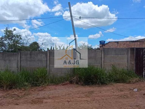 LOTE FINANCIADO NO JARDIM SERRA AZUL ( MATEUS LEME)