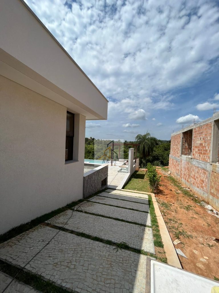 CASA EM CONDOMÍNIO VALE DA SERRA ( BETIM)