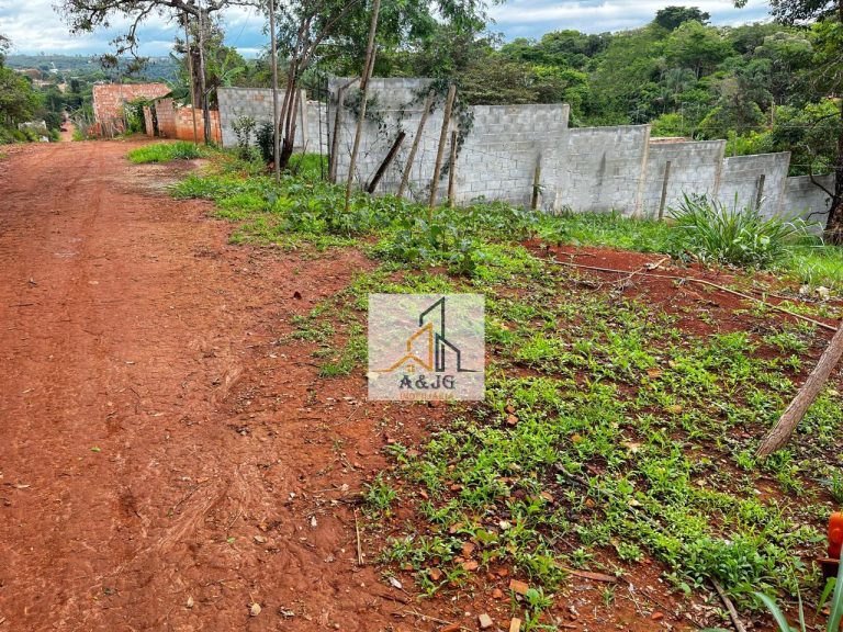 LOTE NO BAIRRO VILA MARIA REGINA ( ICARAÍ) LOTE NO BAIRRO VILA MARIA REGINA ( ICARAÍ)