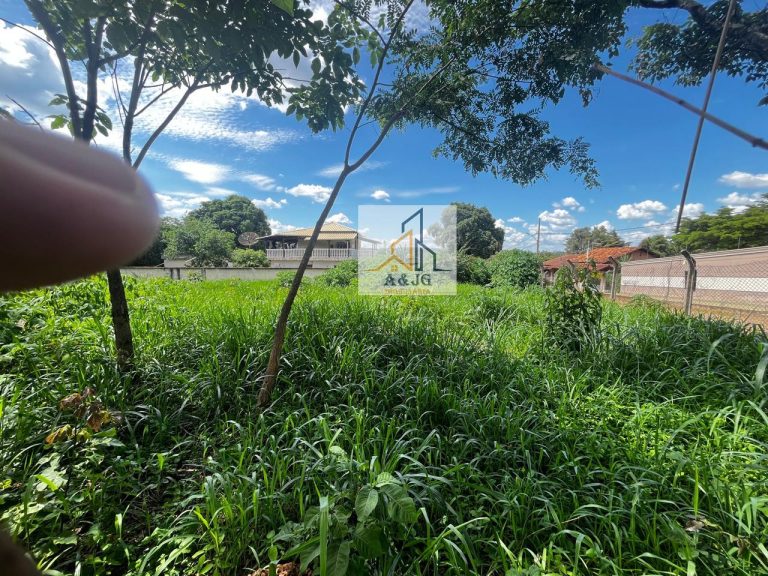 LOTE NO BAIRRO VILA MARIA REGINA (OPORTUNIDADE) LOTE NO BAIRRO VILA MARIA REGINA (OPORTUNIDADE)