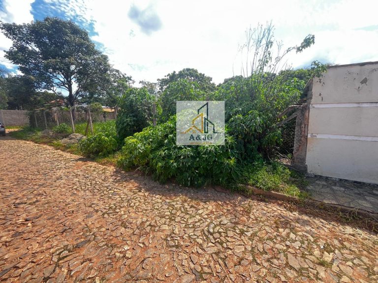 LOTE NO BAIRRO VILA MARIA REGINA (OPORTUNIDADE) LOTE NO BAIRRO VILA MARIA REGINA (OPORTUNIDADE)