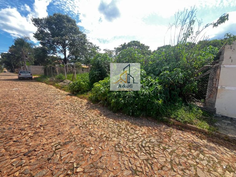 LOTE NO BAIRRO VILA MARIA REGINA (OPORTUNIDADE) LOTE NO BAIRRO VILA MARIA REGINA (OPORTUNIDADE)