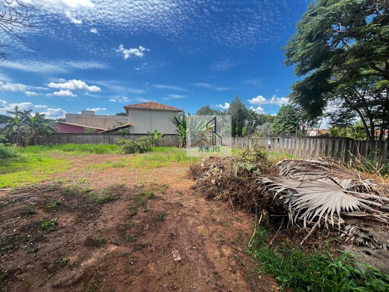 LOTE NO BAIRRO VILA MARIA REGINA ( ICARAÍ) LOTE NO BAIRRO VILA MARIA REGINA ( ICARAÍ)