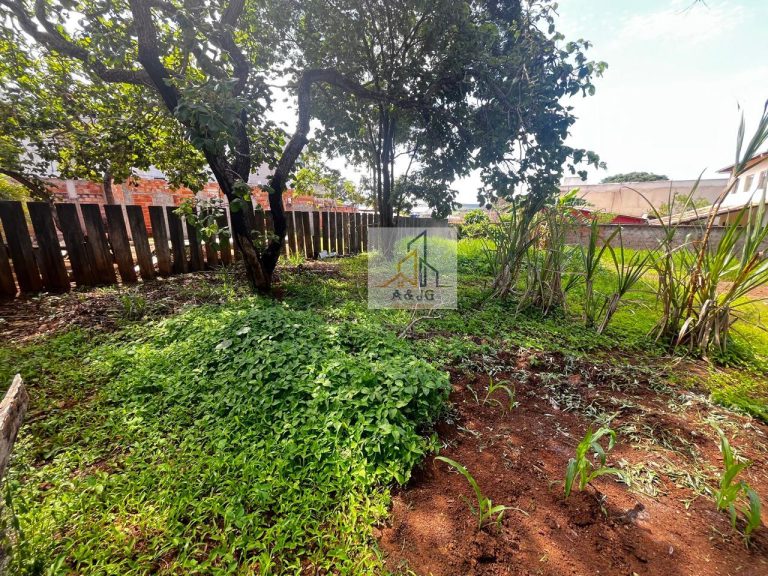 LOTE NO BAIRRO VILA MARIA REGINA ( ICARAÍ) LOTE NO BAIRRO VILA MARIA REGINA ( ICARAÍ)