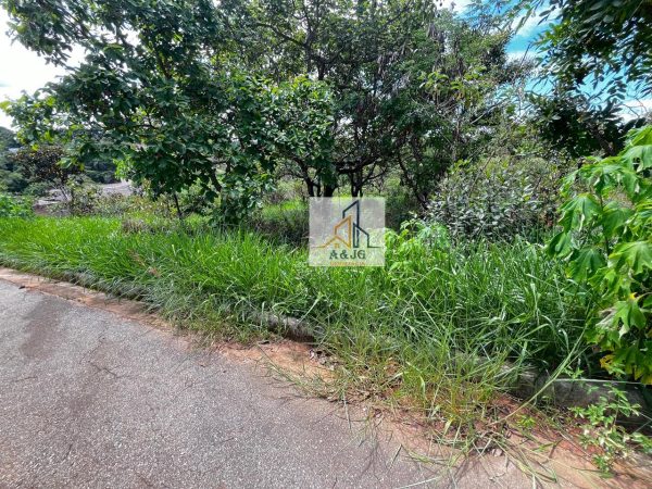 LOTE NO BAIRRO ECO PARCK ( ICARAÍ)