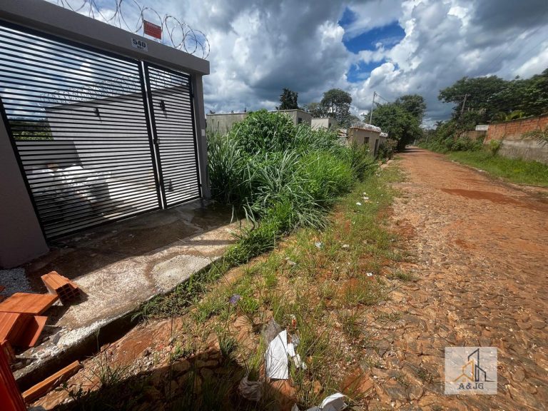 CASA NO BAIRRO PLANALTO (ACEITA FINANCIAMENTO) DOCUMENTAÇÃO INCLUSA CASA NO BAIRRO PLANALTO (ACEITA FINANCIAMENTO) DOCUMENTAÇÃO INCLUSA